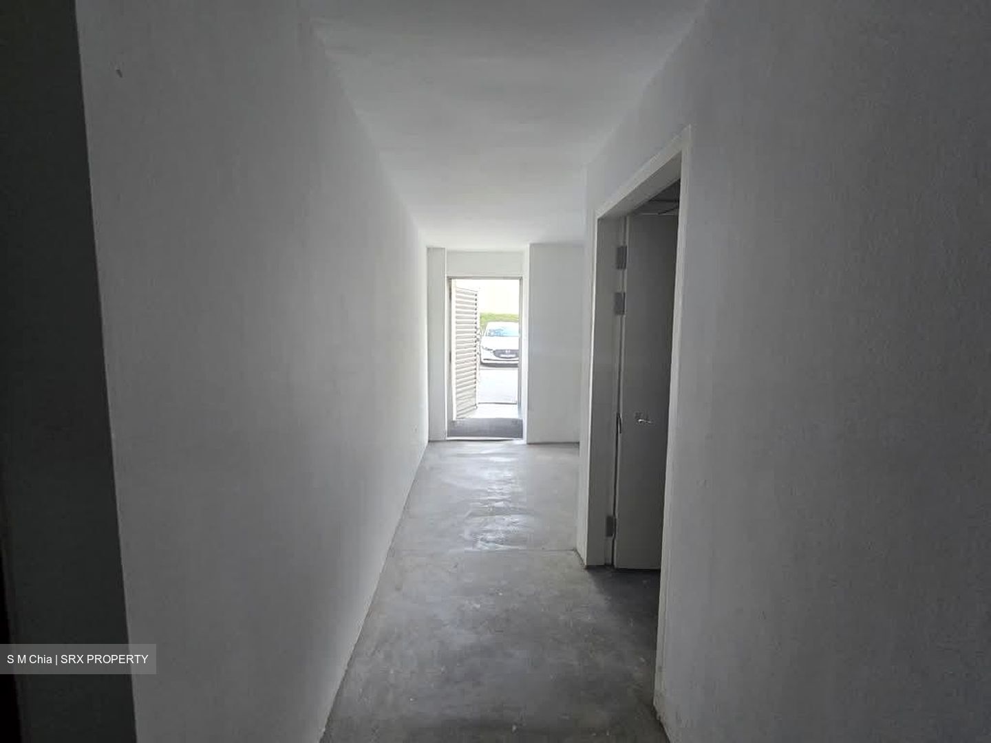 Mohamed Sultan Road (D9), Retail #567965971